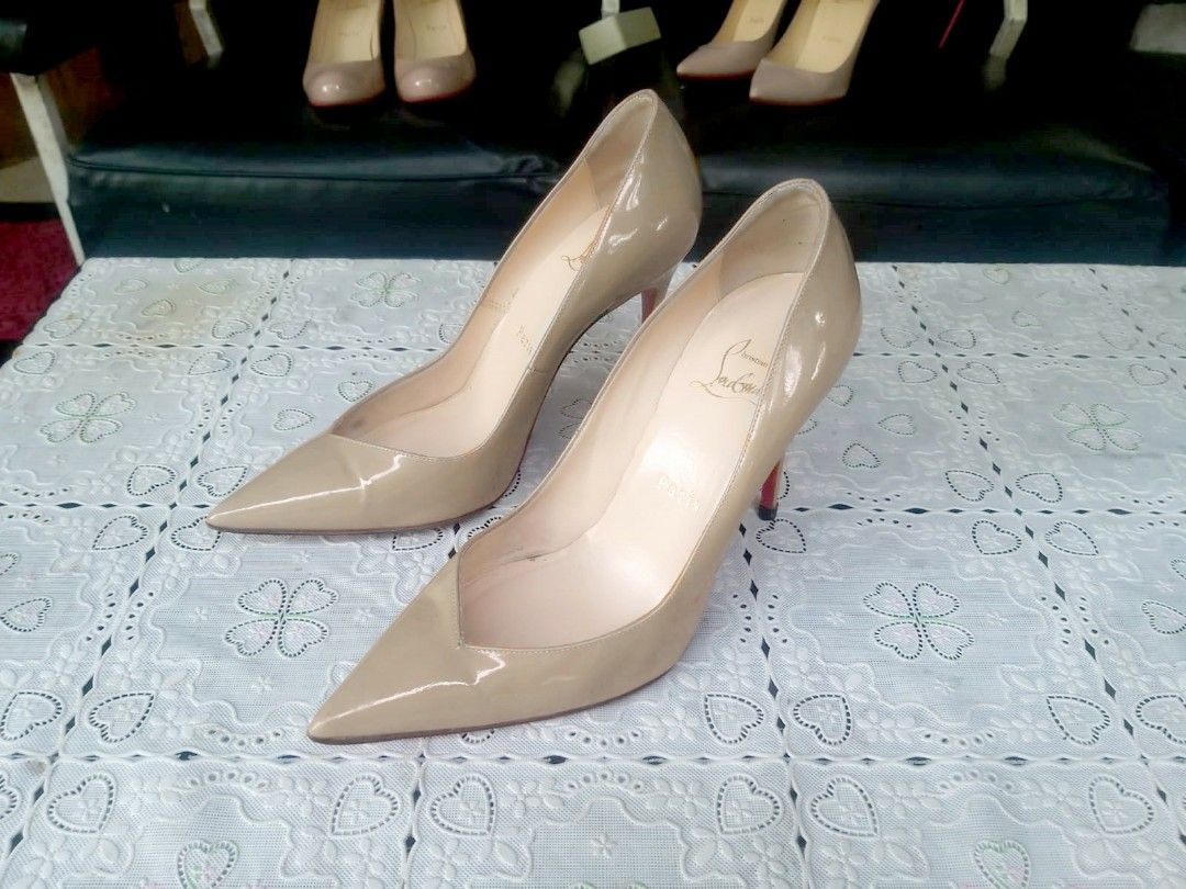 Louboutin 2024 heels cream