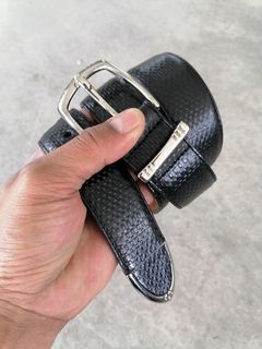 Cole haan men black leather belts