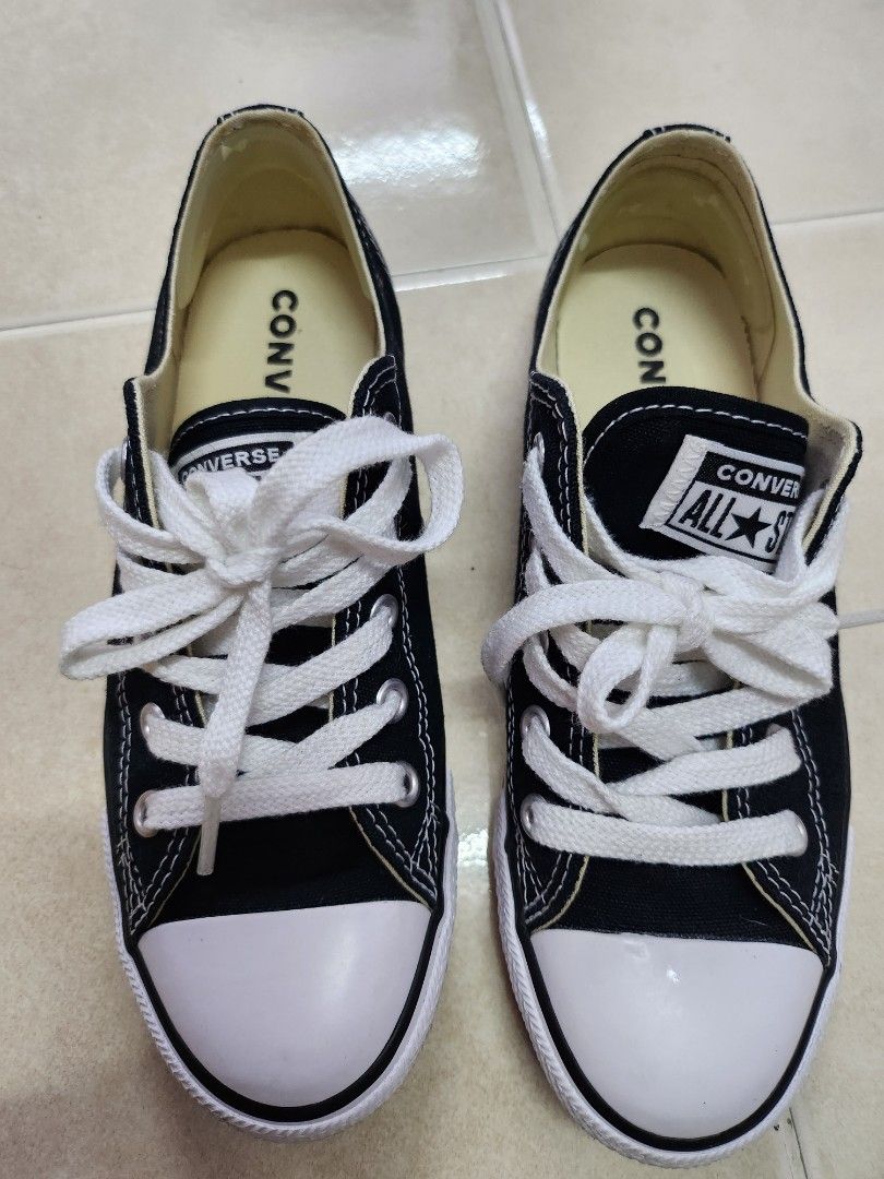 Converse size on sale 5.5 black