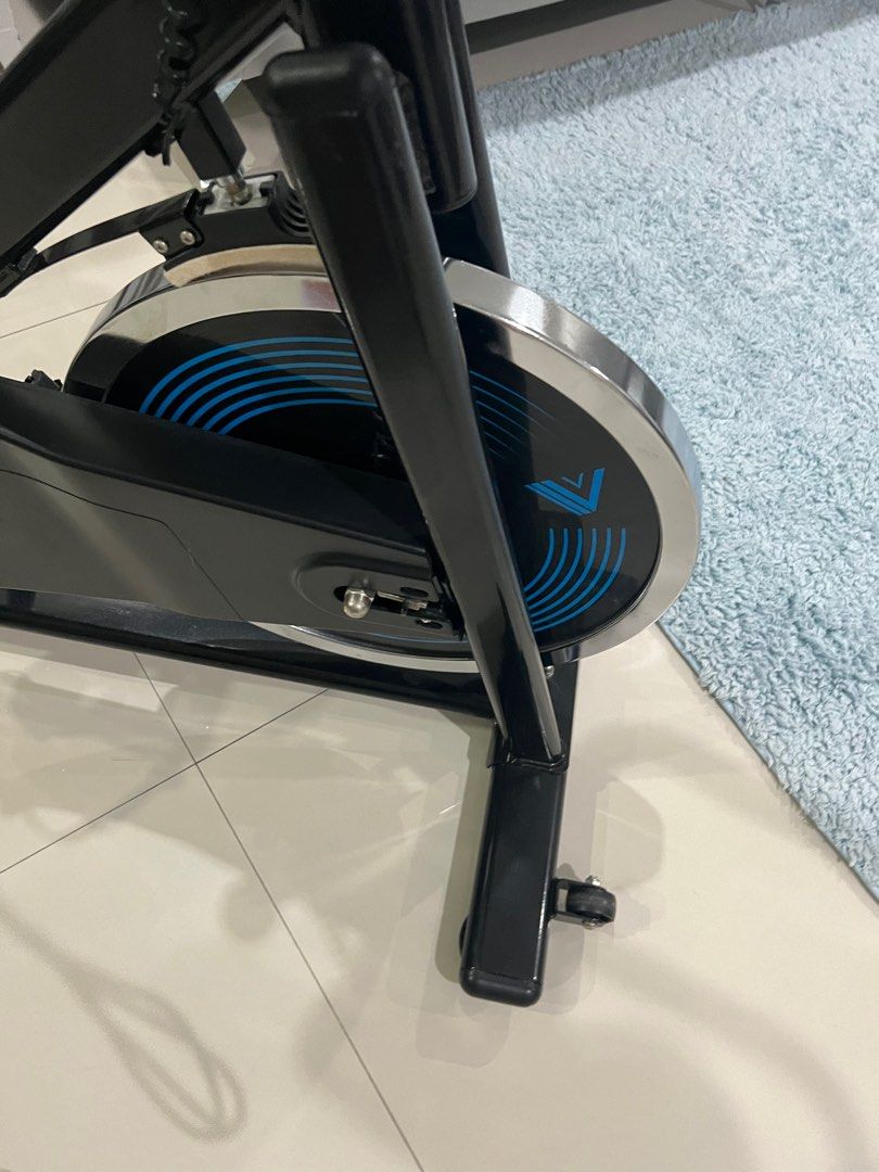 crane spin bike on Carousell