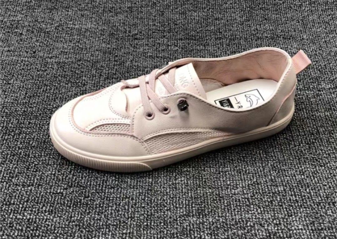 Cute pink shoes store