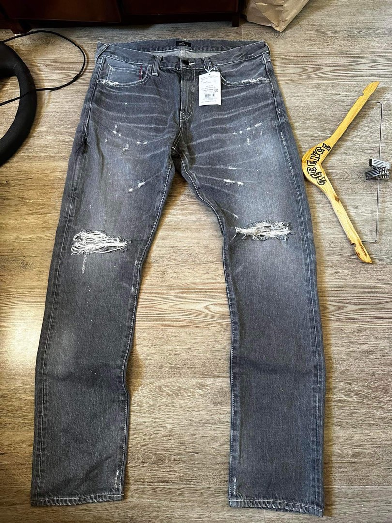 Denim By Vanquish Fragment Ripped Type Jeans on Carousell
