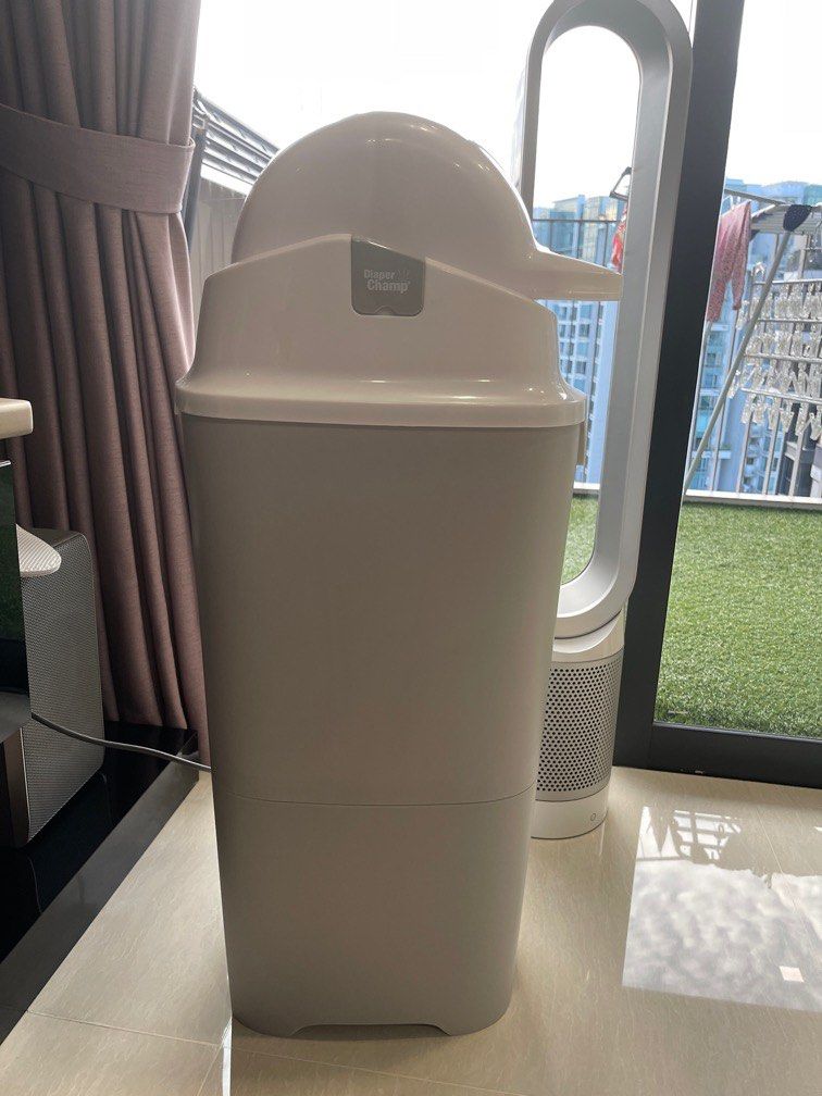 Diaper champ nappy bin maxi, Babies & Kids, Bathing & Changing, Baby