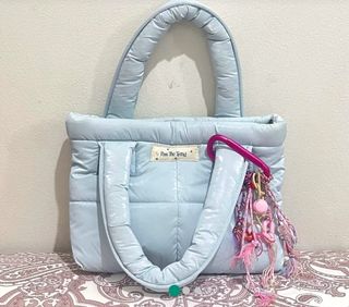 (Kategori: ) berada di . Dikirim oleh yourgoodthings (ID iklan 1245000102, Gambar 1). Deskripsi: .