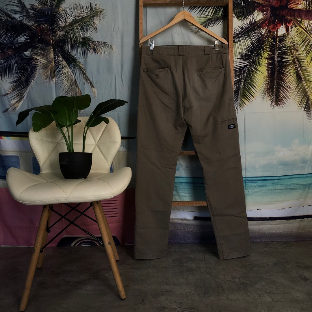 DICKIES CHINOS PANTS, Fesyen Pria, Pakaian , Bawahan di Carousell