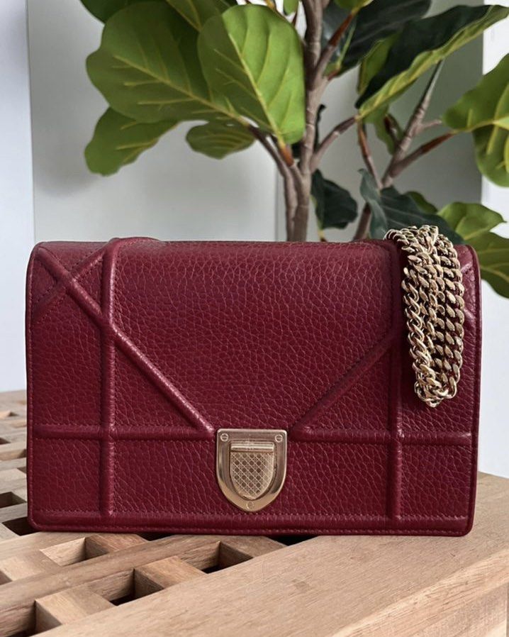 Diorama purse top