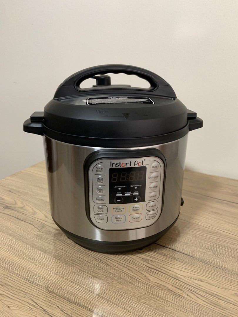 Duo 7-in-1 Multi-Functional Smart Cooker (6 QT/5.7 L) - Instant
