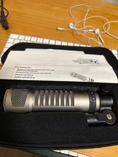 （分類：）位於 。 由 arranger0823 提交（商品編號 1244991345，圖片 1）。簡介： 。