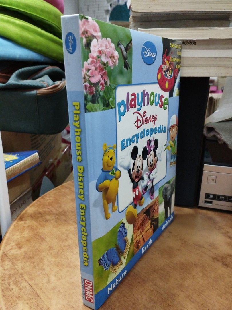 (ENG) Playhouse Disney Encyclopedia, Hobbies & Toys, Books & Magazines