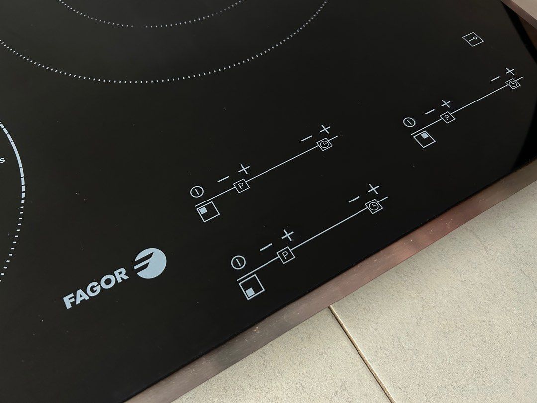 Fagor 3 burner induction stove, TV & Home Appliances, Kitchen