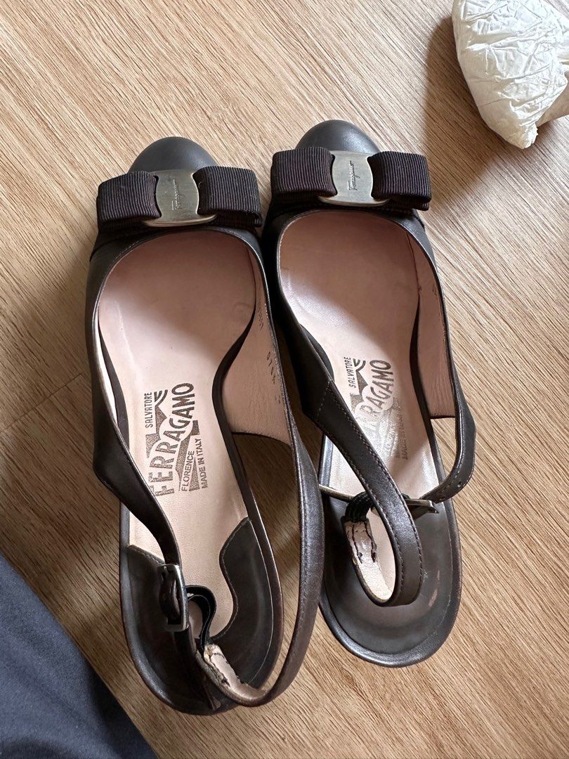 Ferragamo slippers sale online