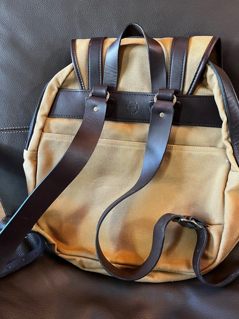 Filson RUGGED TWILL RUCKSACK Tan, 男裝, 袋, 背包- Carousell