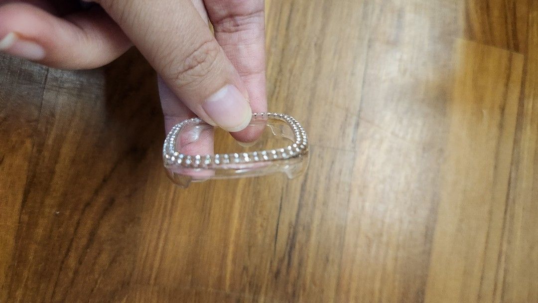 Fitbit casing protector (Category: Cases & Sleeves) located in Singapore. Submitted by gardenlaine (Listing ID 1244984950, Image 3). Description: brand new. for versa 3 / sense.