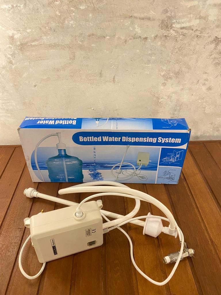 Flojet Bottle Dispenser System, TV & Home Appliances, Kitchen