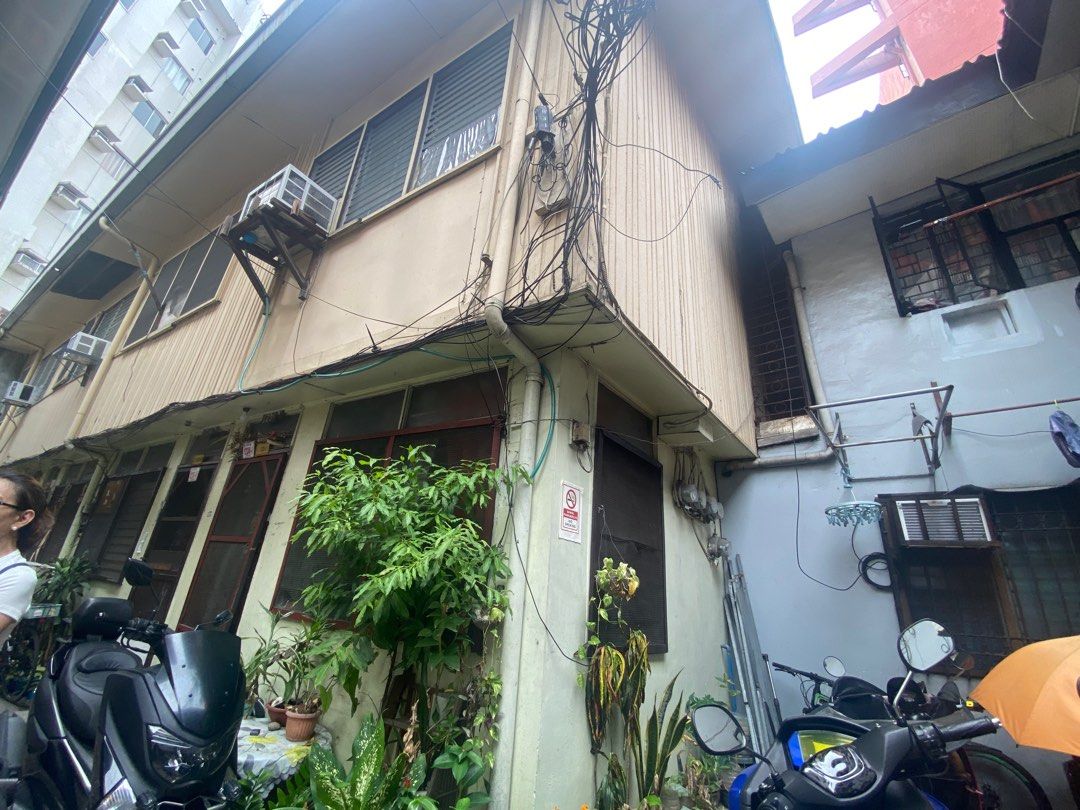 FOR SALE Old Townhouses in Quiapo, Manila, Property, For Sale, House