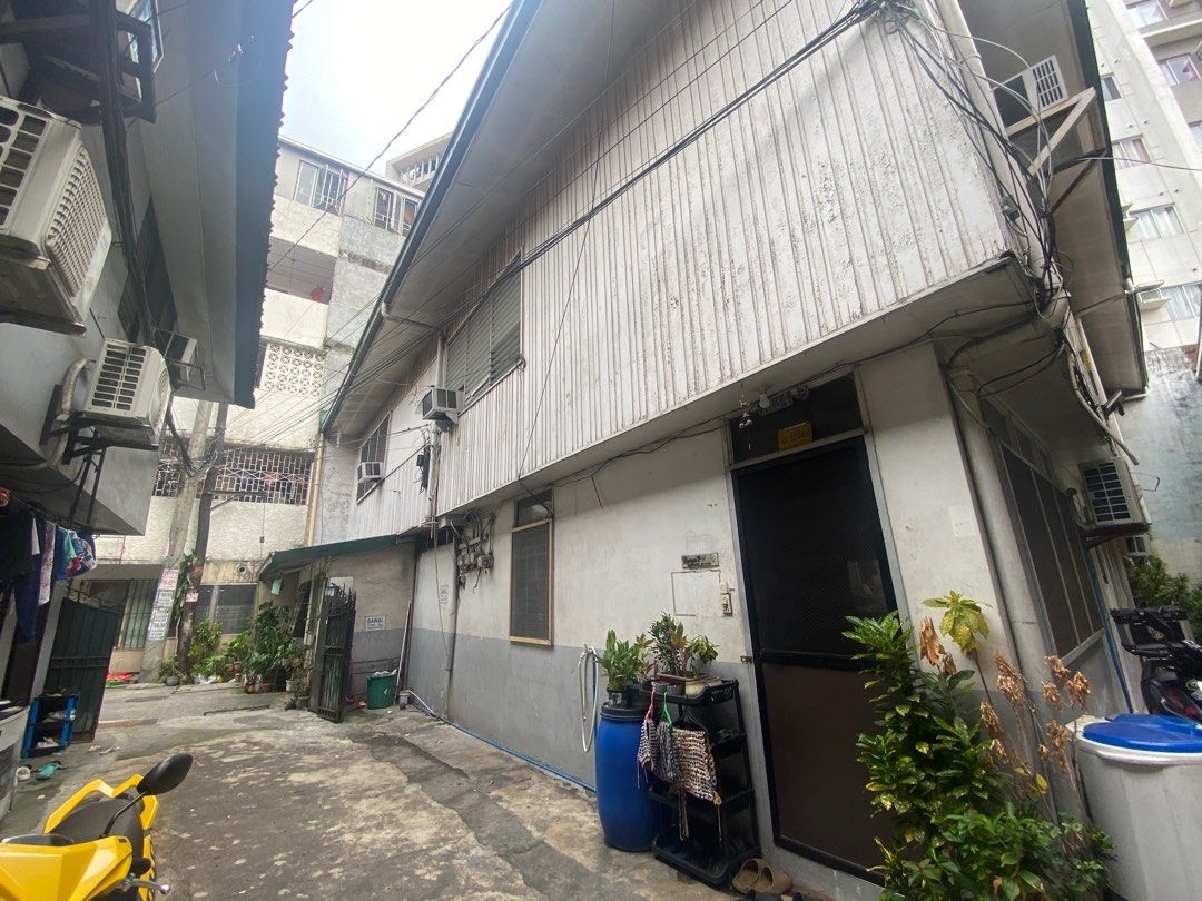 FOR SALE Old Townhouses in Quiapo, Manila, Property, For Sale, House