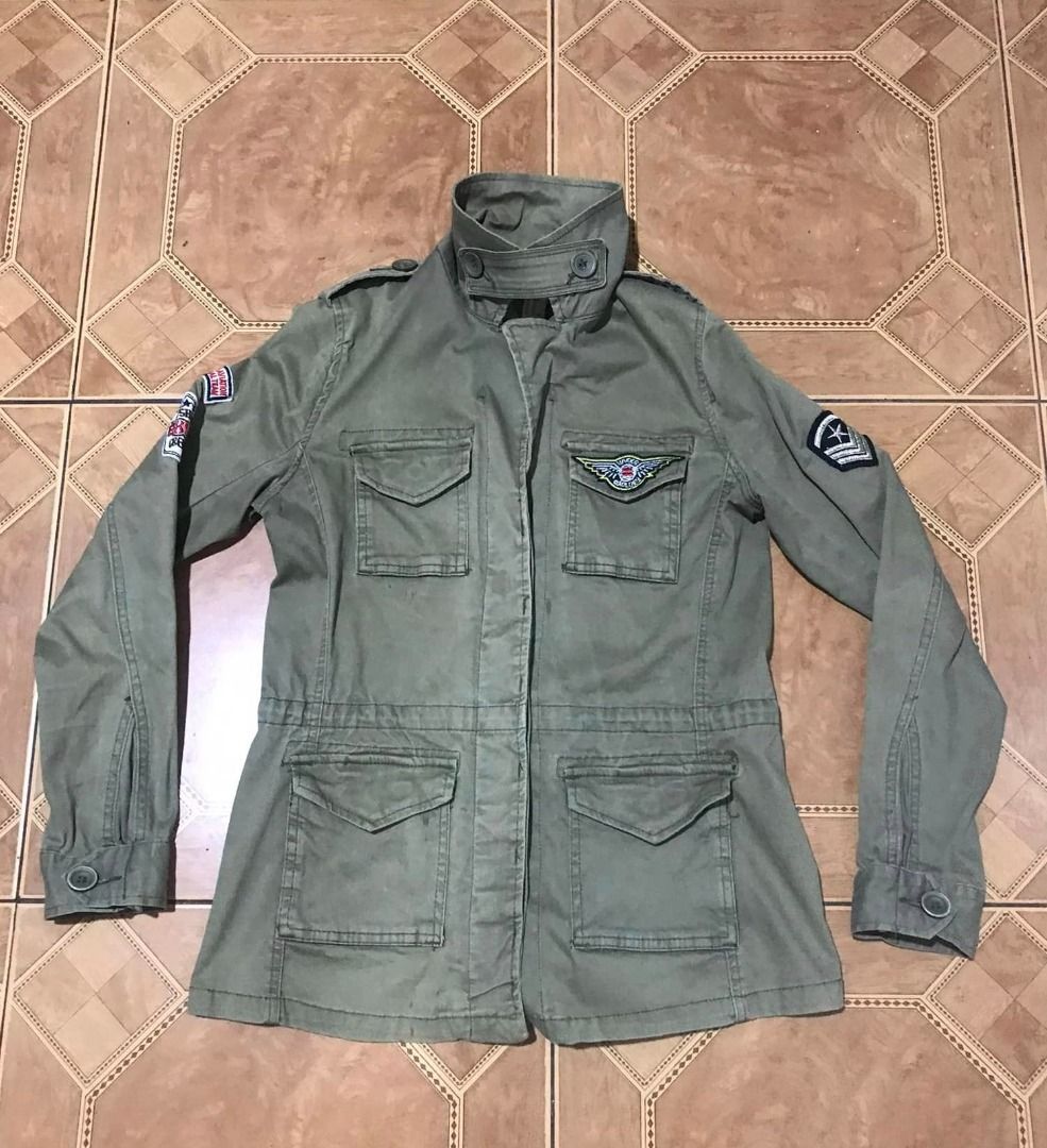 FOREVER 21 Army Green Jacket For Women ///Size Small, Women's Fashion