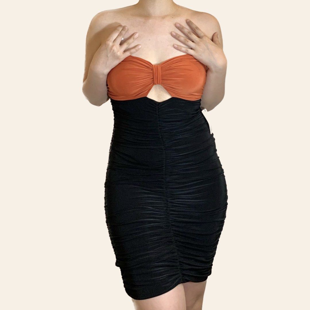 Forever 21 ruched black dress (Category: Dresses) located in Baguio. Submitted by jamcai (Listing ID 1245017329, Image 1). Description: Xs-M Stretchable Brand new with tag.