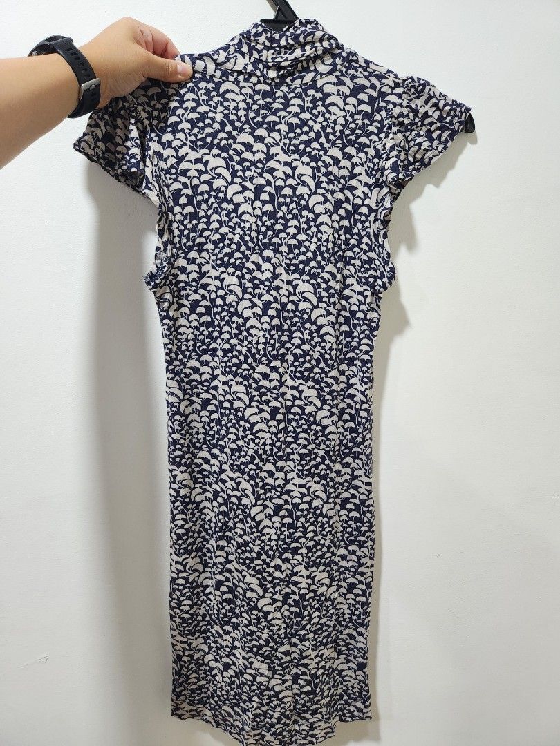 French connection sales navy floral dress