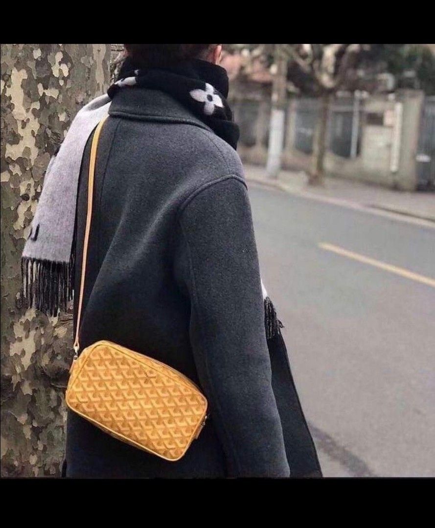 goyard cap vert pm bag price