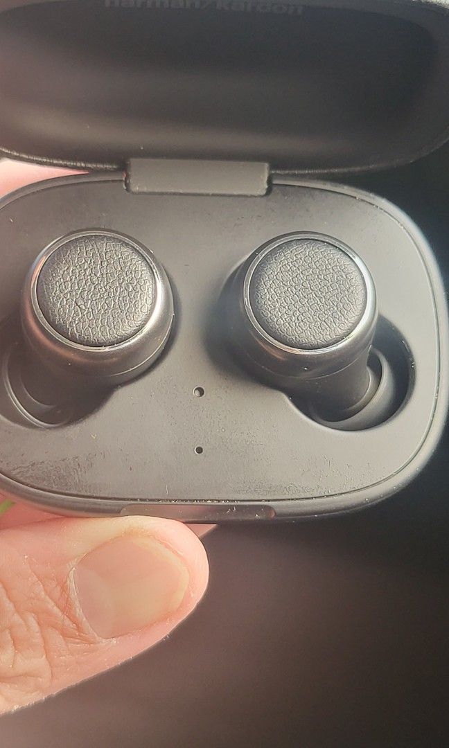 Harman kardon earphone outlet