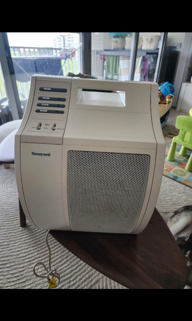 Honeywell HAP 18250, TV & Home Appliances, Air Purifiers & Dehumidifiers on Carousell