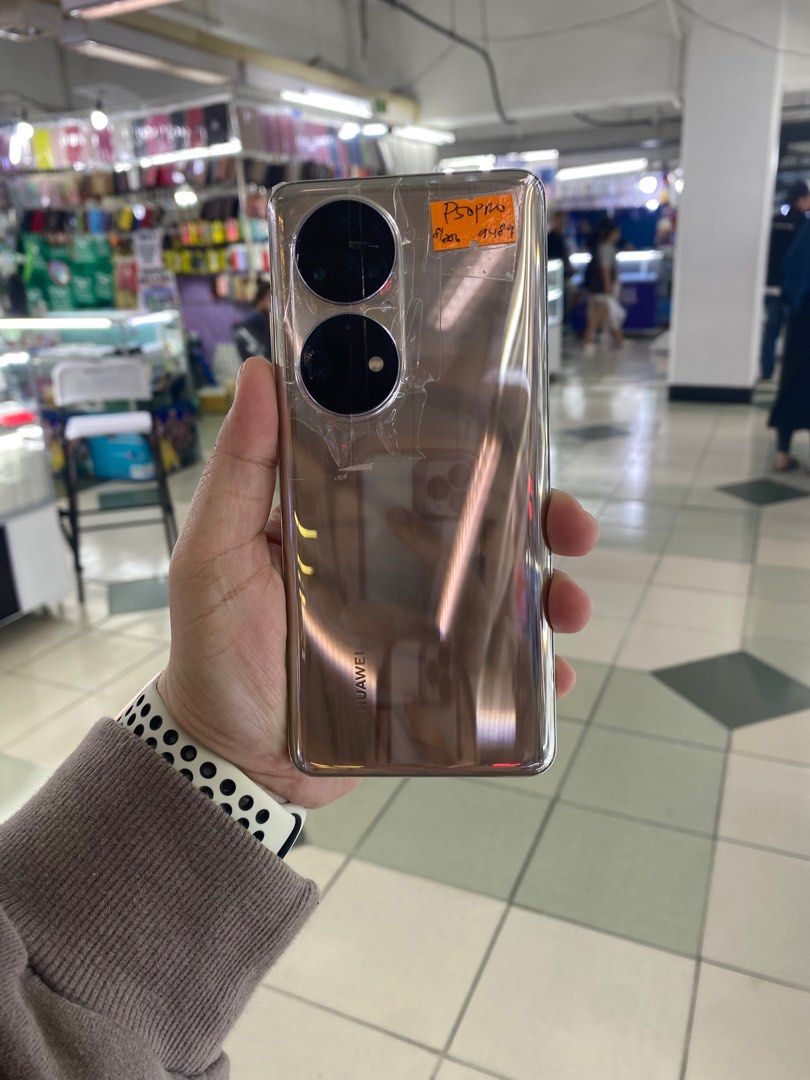 HUAWEI P50 PRO 8/256 OPENLINE SNAPDRAGON NO ISSUE (Category: Huawei) located in Pasig City. Submitted by fairgadgetshop (Listing ID 1245015341, Image 1). Description: OPEN FOR SALE, SWAPPING OR TRADE-IN WE ARE BUYING PRELOVED OR BRANDNEW (EVEN BY BULK) ALL KINDS OF GADGET LAPTOP, IPHONES, ANDROID SMARTPHONES, APPLE WATCH, IPAD ETC. MESSAGE US FOR MORE INFO.✨🧡 (RFS: BUY & SELL) Selling Preloved: HUAWEI P50 PRO 8/256 OPENLINE SNAPDRAGON NO ISSUE ✅