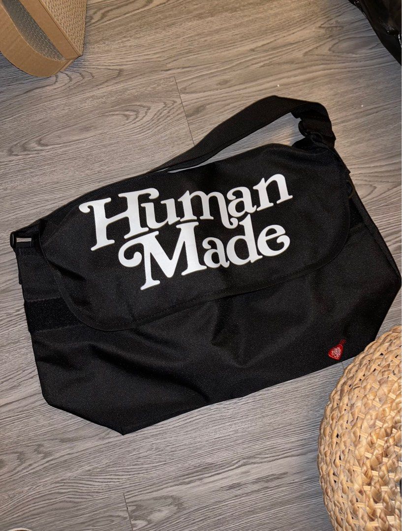 Human Made x Girls Don't Cry Messenger Bag, 名牌, 手袋及銀包