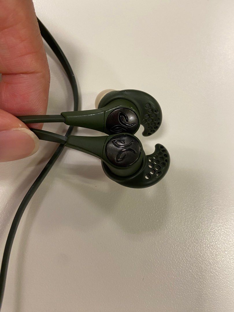 Jaybird X3 wireless sport headphone Carousell