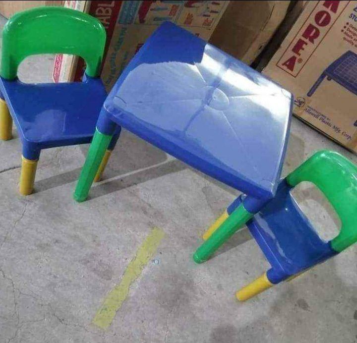Kids study online table set