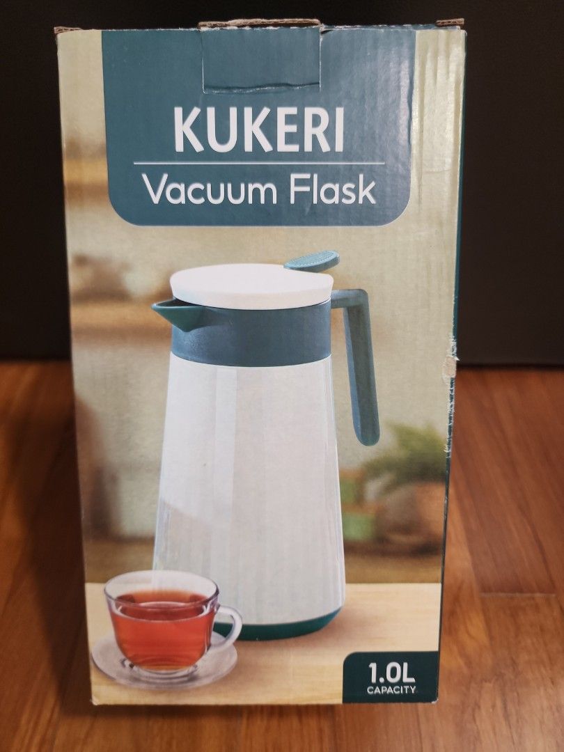 Kukeri vacuum flask