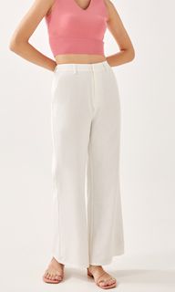 (Category: ) located in . Submitted by theclothingaisle (Listing ID 1245023724, Image 1). Description: .