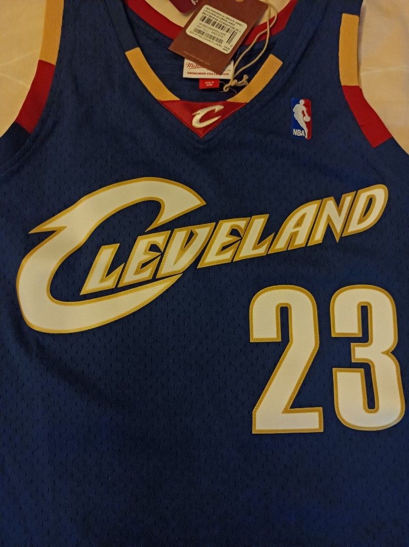 Lebron james jersey blue Cavaliers MnN Mitchell ness size L Carousell