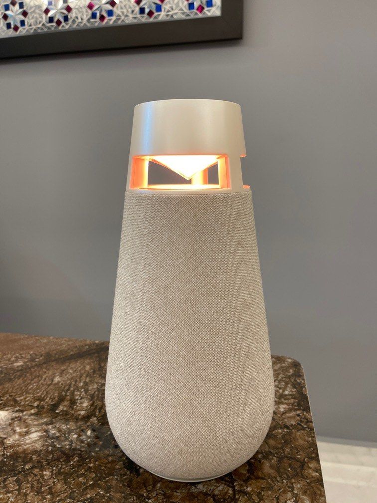 LG XBOOM PORTABLE SPEAKER SURROUND WITH ADAPTIVE LIGHT, Audio