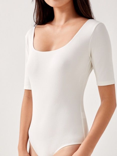 Love Bonito Colette Scoop Neck Bodysuit, Women's Fashion, Tops, Other Tops  on Carousell