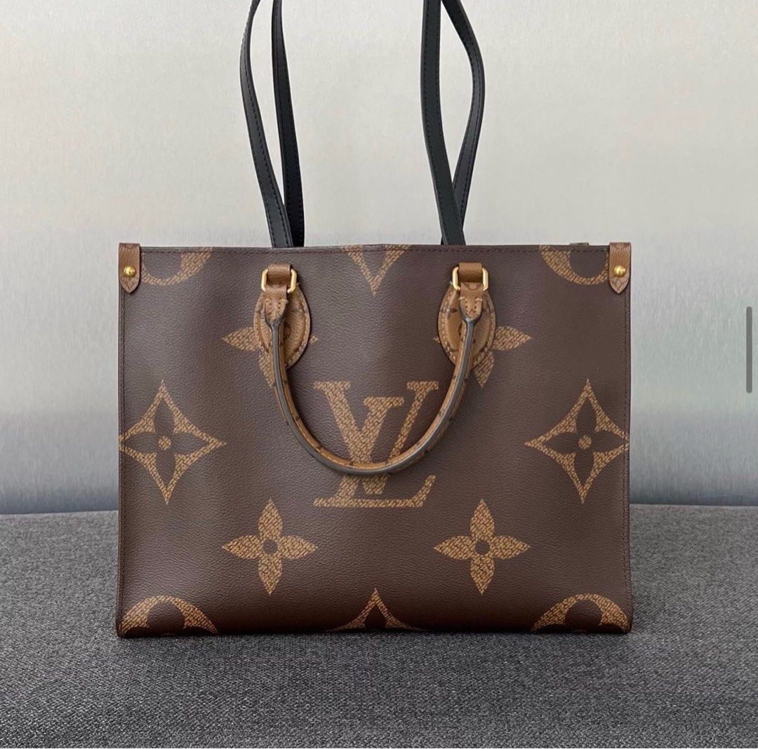 Louis Vuitton Alma MM Vintage, Luxury, Bags & Wallets on Carousell