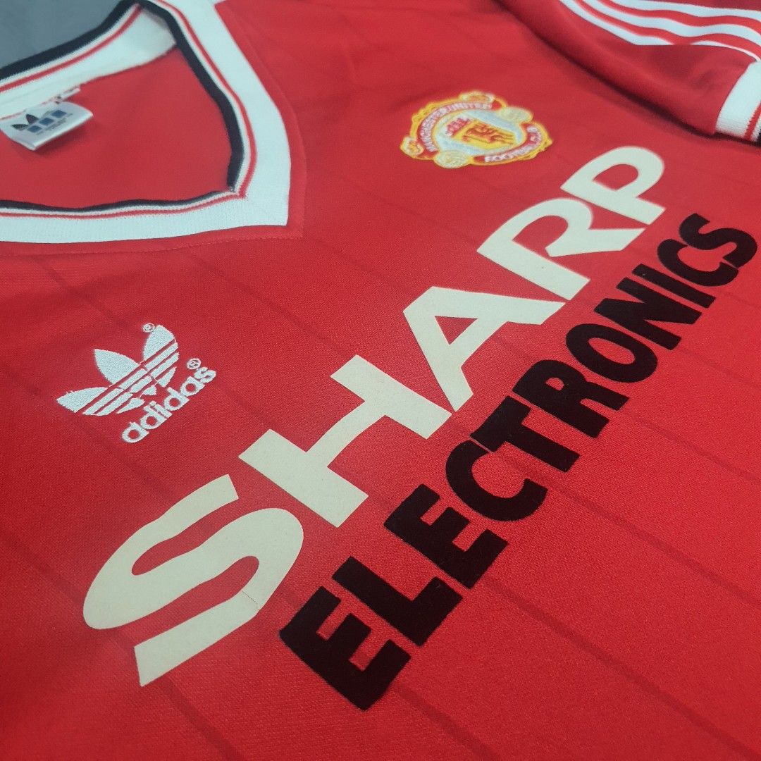 Manchester United 1983/84 Retro Home Jersey Men Adult