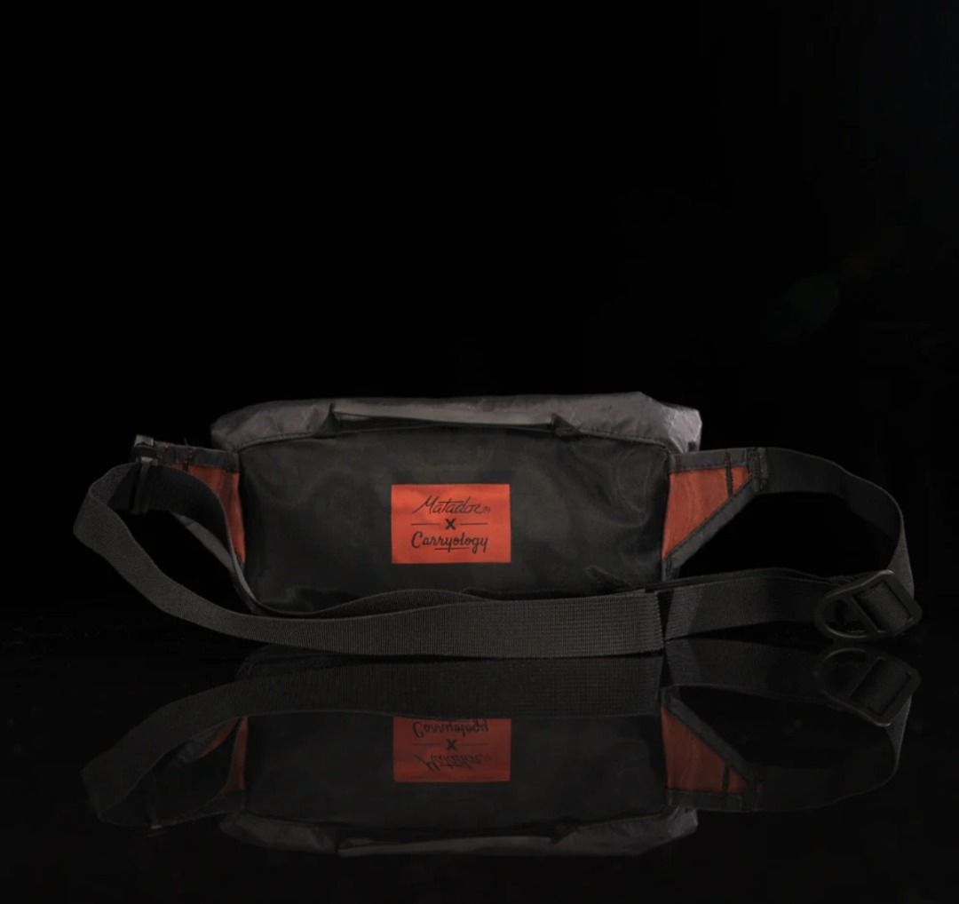 Carryology sling online