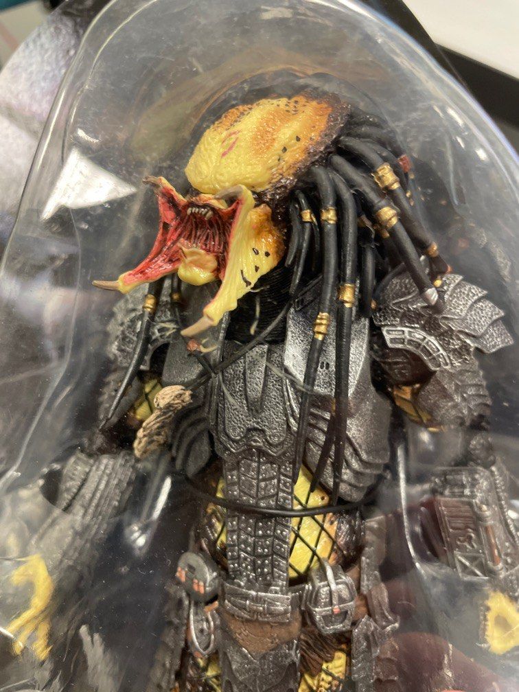 Scar on sale predator unmasked