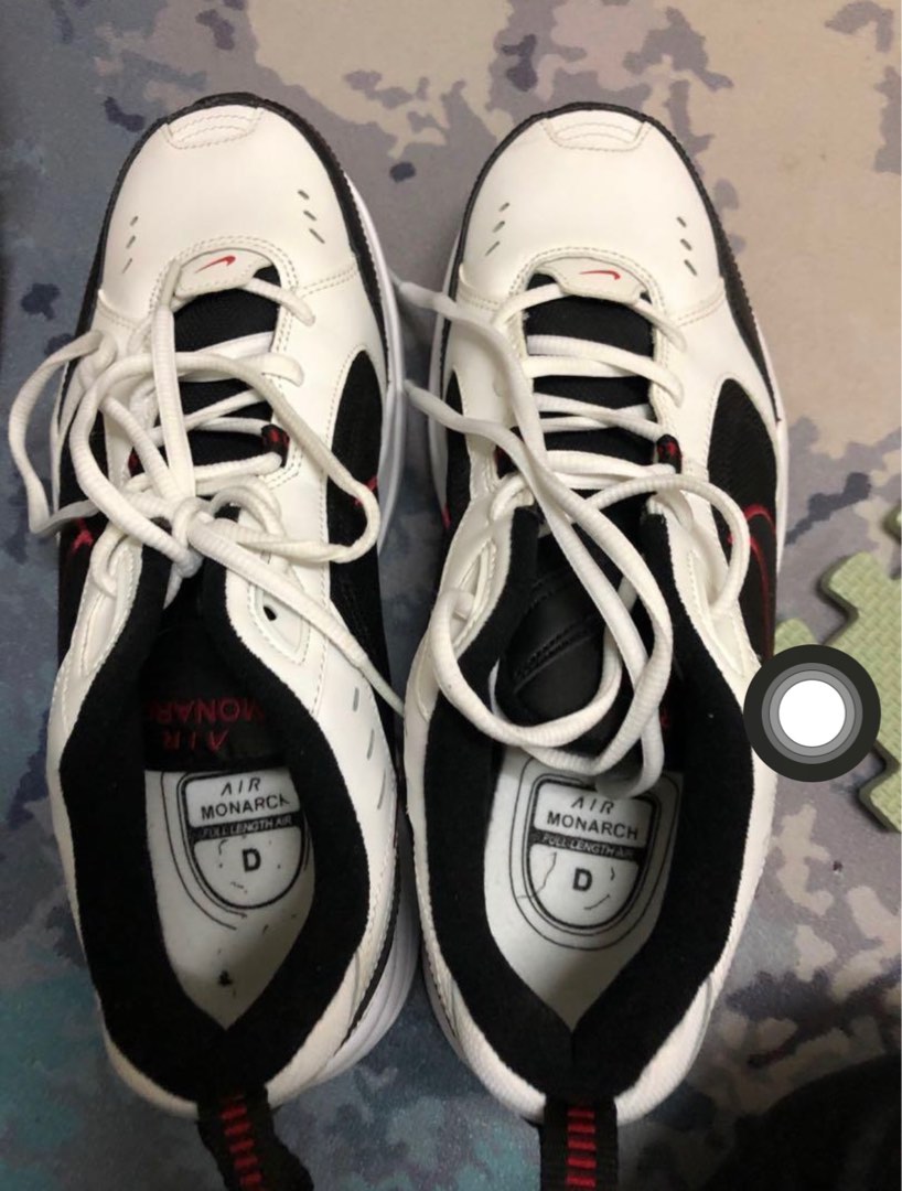 nike air monarch women's