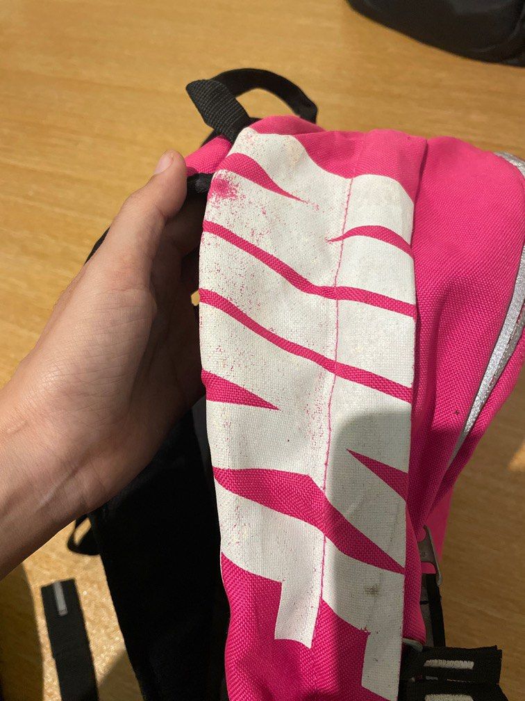 Nike ba697 store