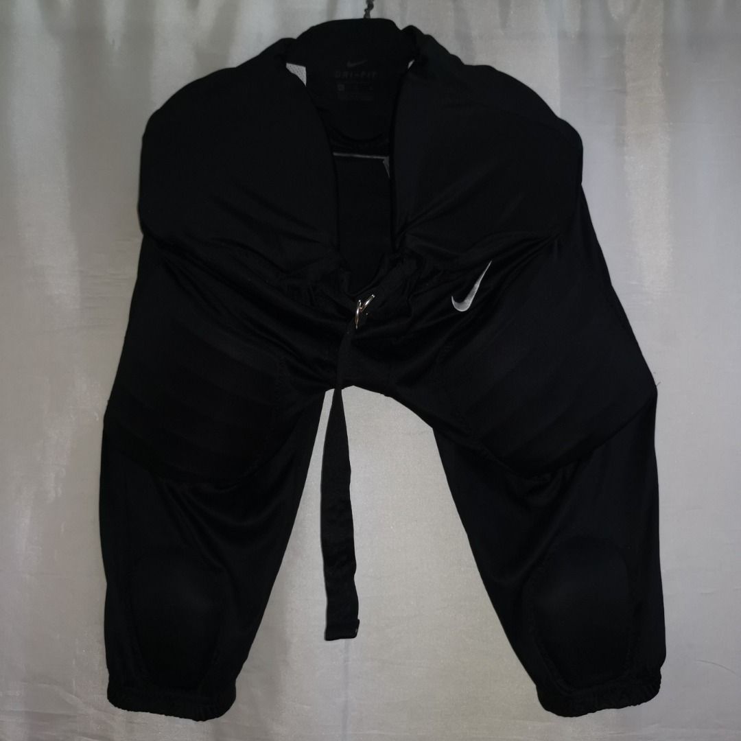 NIKE Padded Compression Shorts (XXL), Men's Fashion, Activewear on Carousell