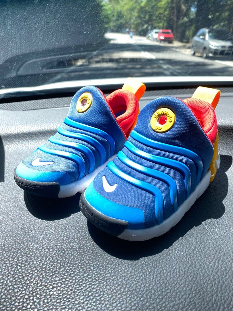 Nike dynamo top free junior
