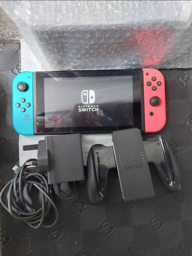 Nintendo Switch V1, Video Gaming, Video Game Consoles, Nintendo on