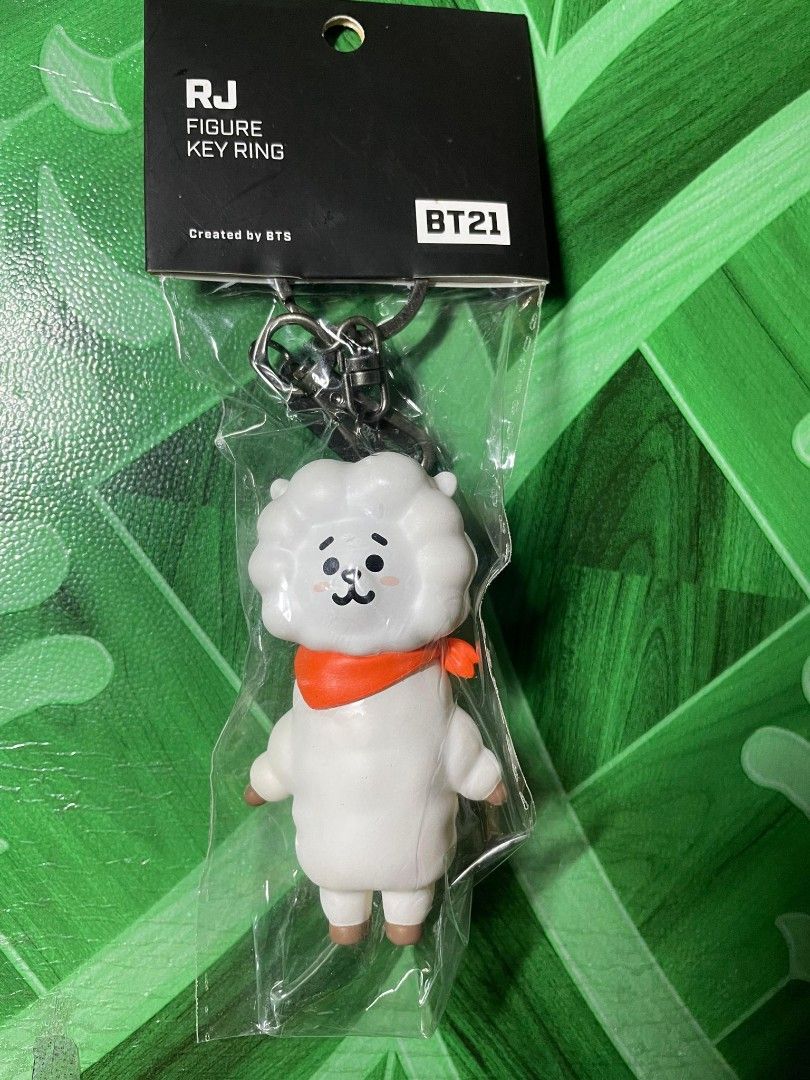 OFFICIAL BT21 Figure Key Ring RJ Shooky Cooky Hobbies Toys