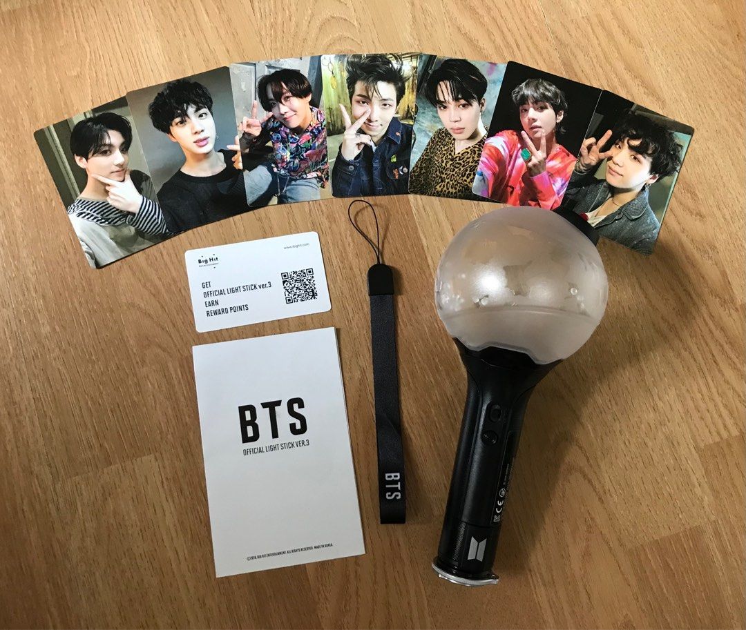 OFFICIAL BTS Army Bomb Ver. 3 !, Hobbies & Toys, Music & Media, Music