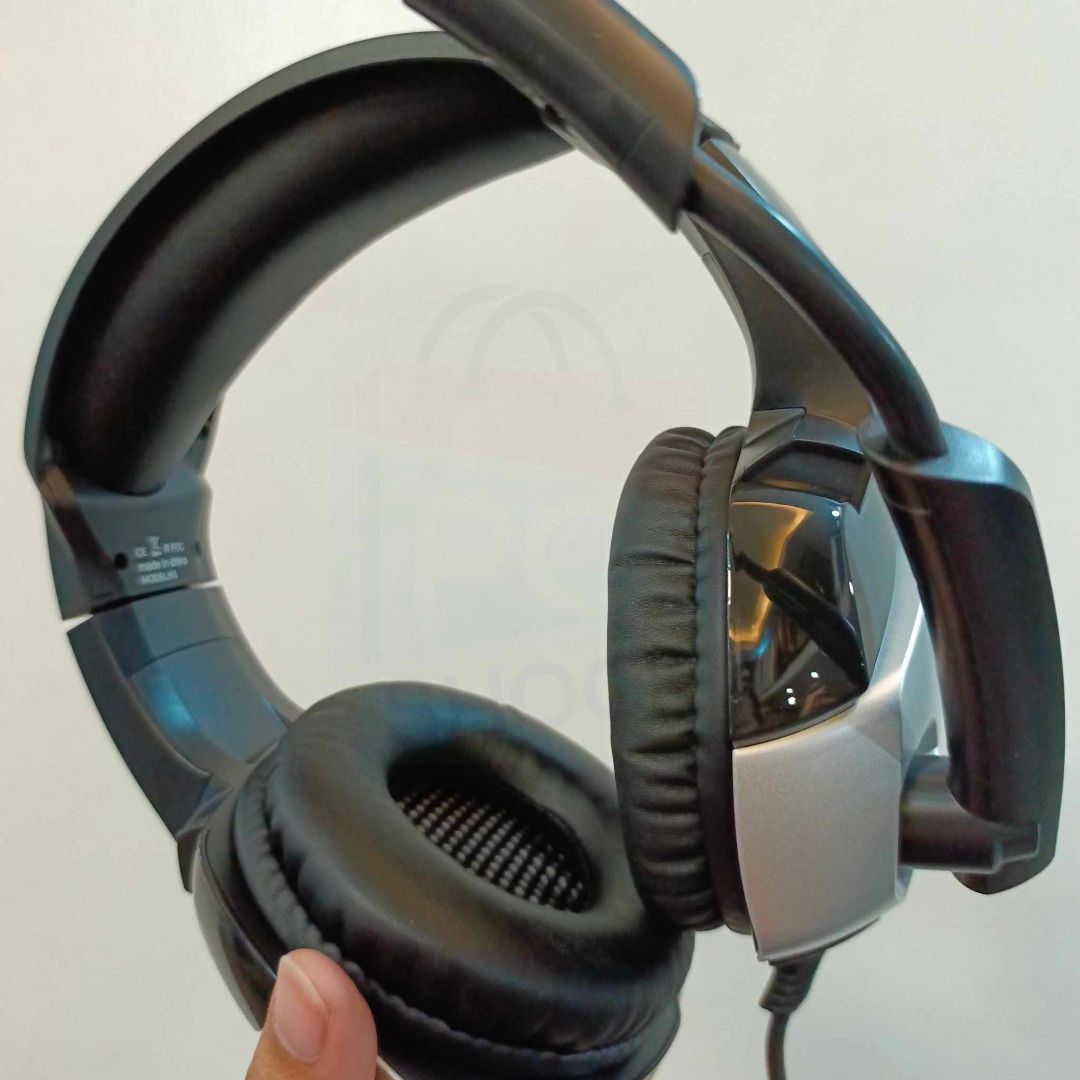 ONIKUMA K5 PRO GAMING AND NOISE CANCELLATION HEADSET ( BLACK) on Carousell