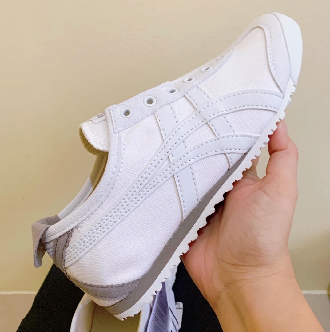 ONITSUKA SHOES on Carousell