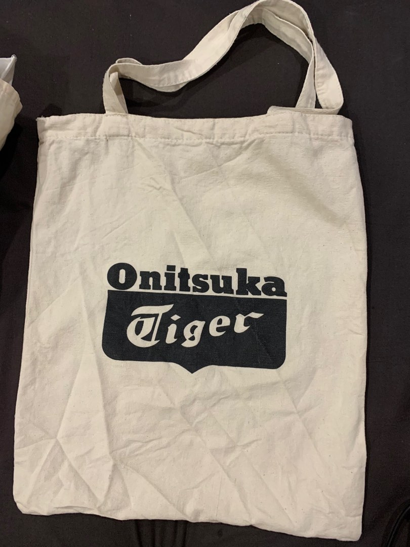 Onitsuka Tiger Tote Bag, Men's Fashion, Bags, Belt bags, Clutches and ...