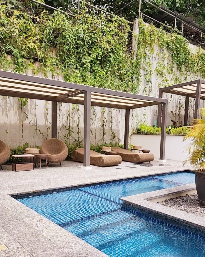 ONLY PVC ROOFING DOES NOT BRITTLE UNDER INTENSE SUN HEAT, Furniture